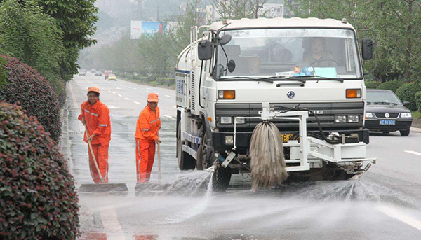 ����������ˮ܇����S��ֱ�N